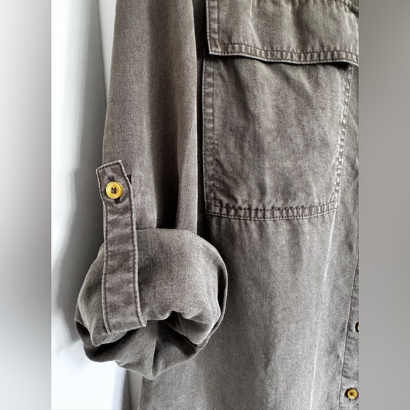 ARITZIA GROUP BABATON Utility Button Down Collar Shirt Light Olive Green Small - Picture 5 of 9